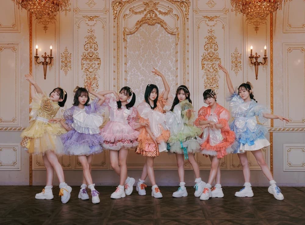 Japanse idolgroep FRUITS ZIPPER, officiële promotiefoto (2023) 