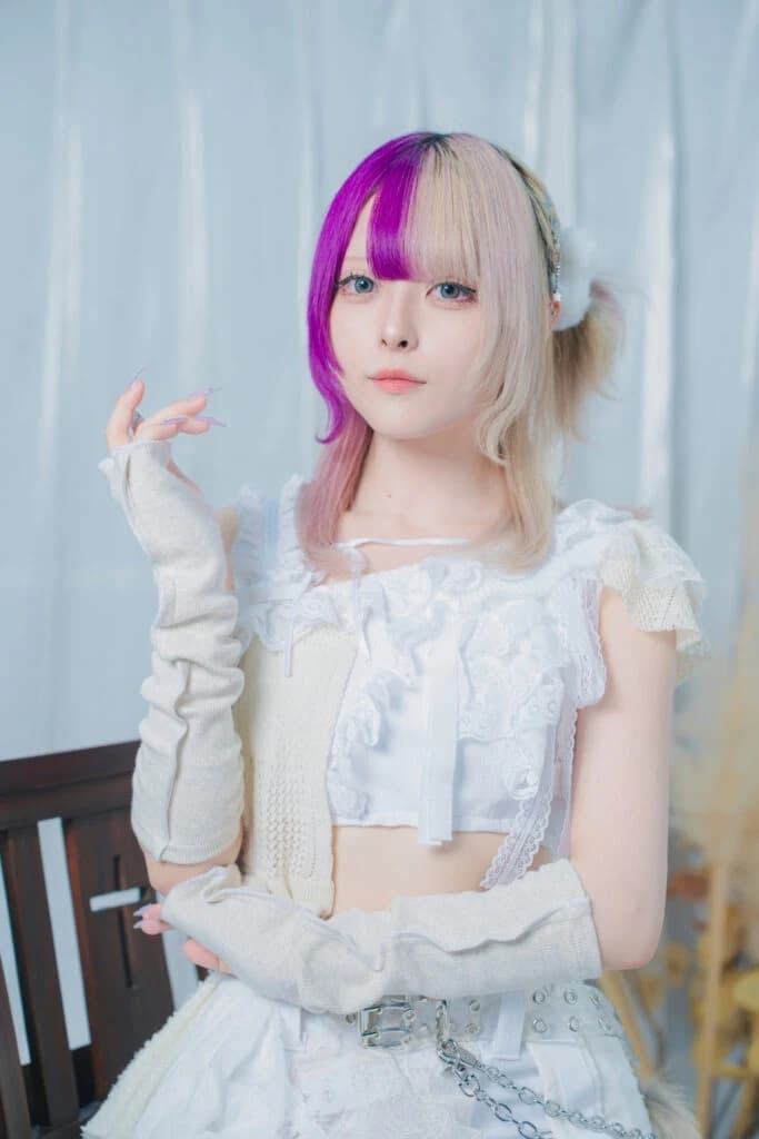 Promotiefoto van de Japanse idol Hiiragi Yuino van de idolgroep Pupa!! in juli 2025