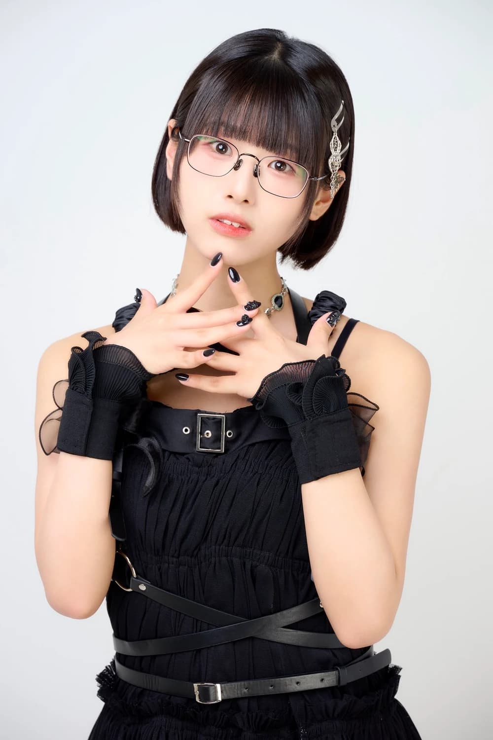廻環美 gallery image 1