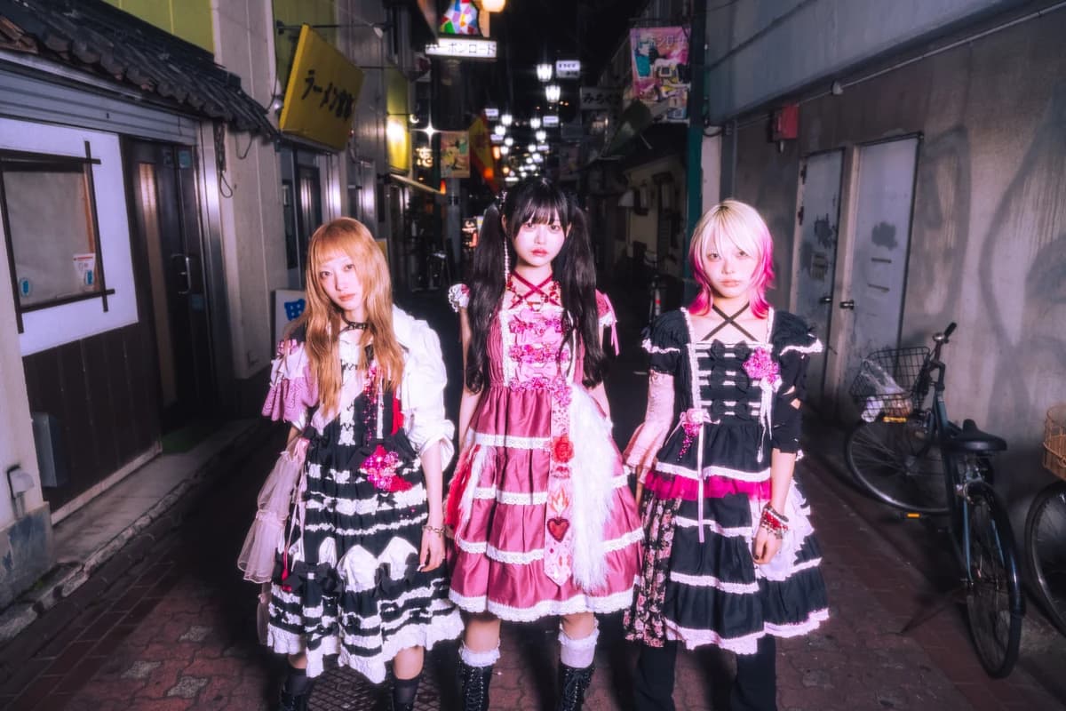 THE PINK MINDS プロモーション写真(2025年12月)