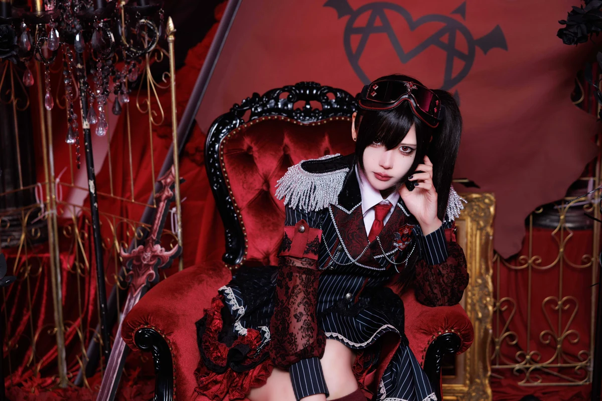 佐伯七海 — AVAMメンバープロフィール | OshiDoki